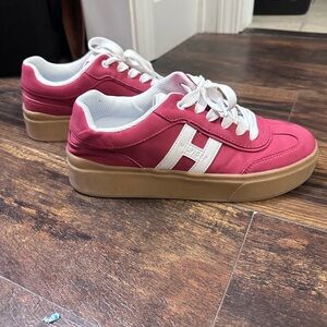 Tommy Hilfiger Red Platform Sneakers with White 'H' Accent
